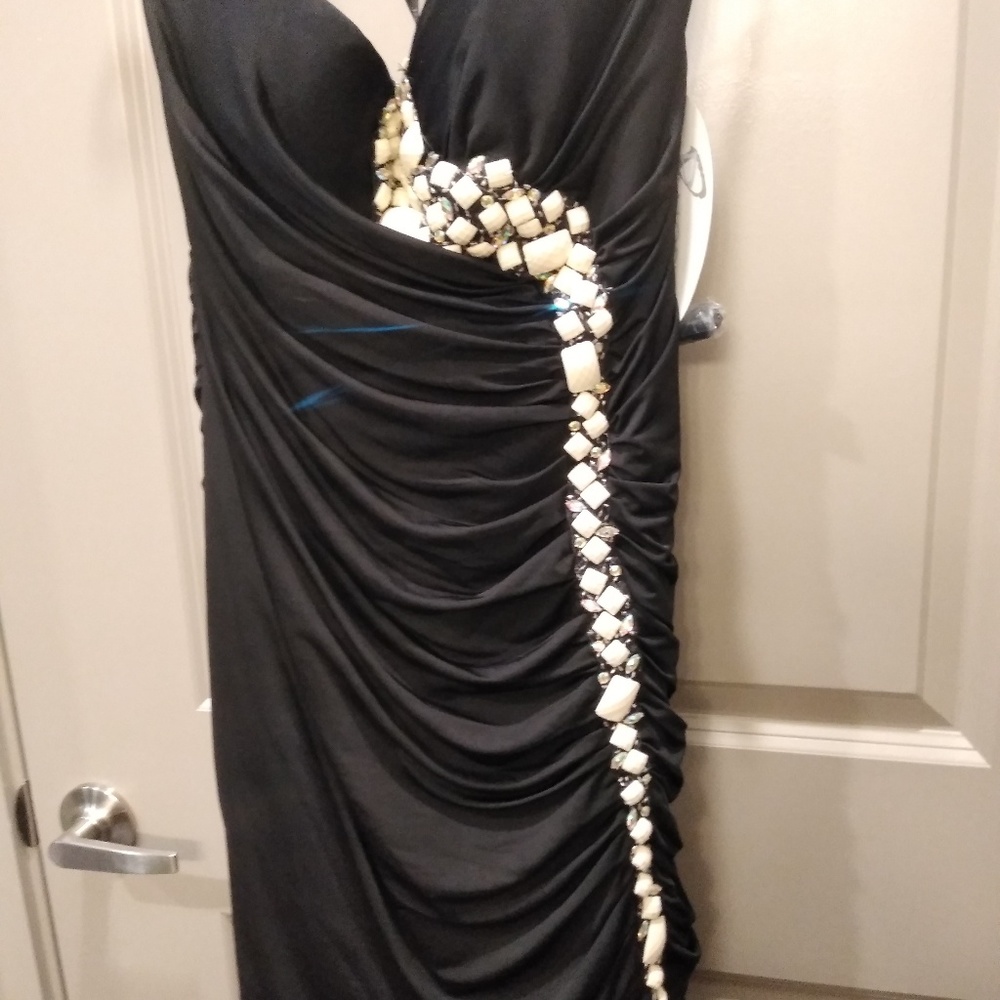 Prom dress - Picture 5 of 7